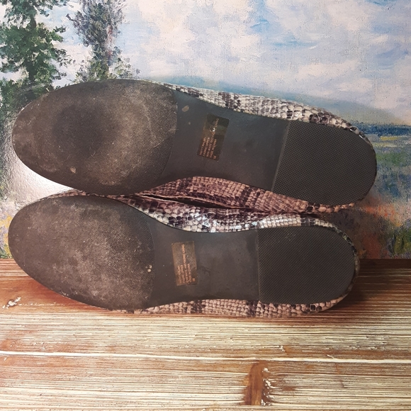 IMAN GRAY SNAKESKIN TASSEL LOAFER 8 - Picture 6 of 6